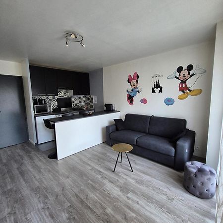 Studio A 2 Pas De Disneyland Esbly Exterior foto